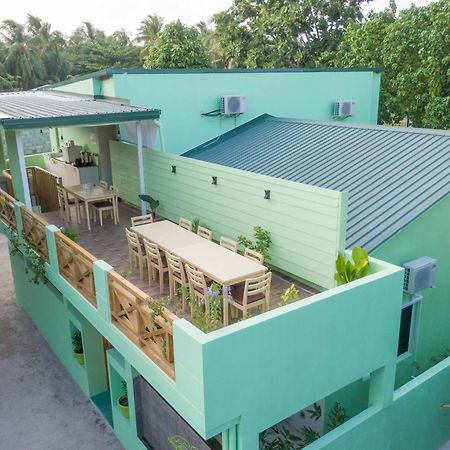 Turtle Maldives - Your Gateway To The Beach & Marine Adventures Await! Omadhoo Экстерьер фото