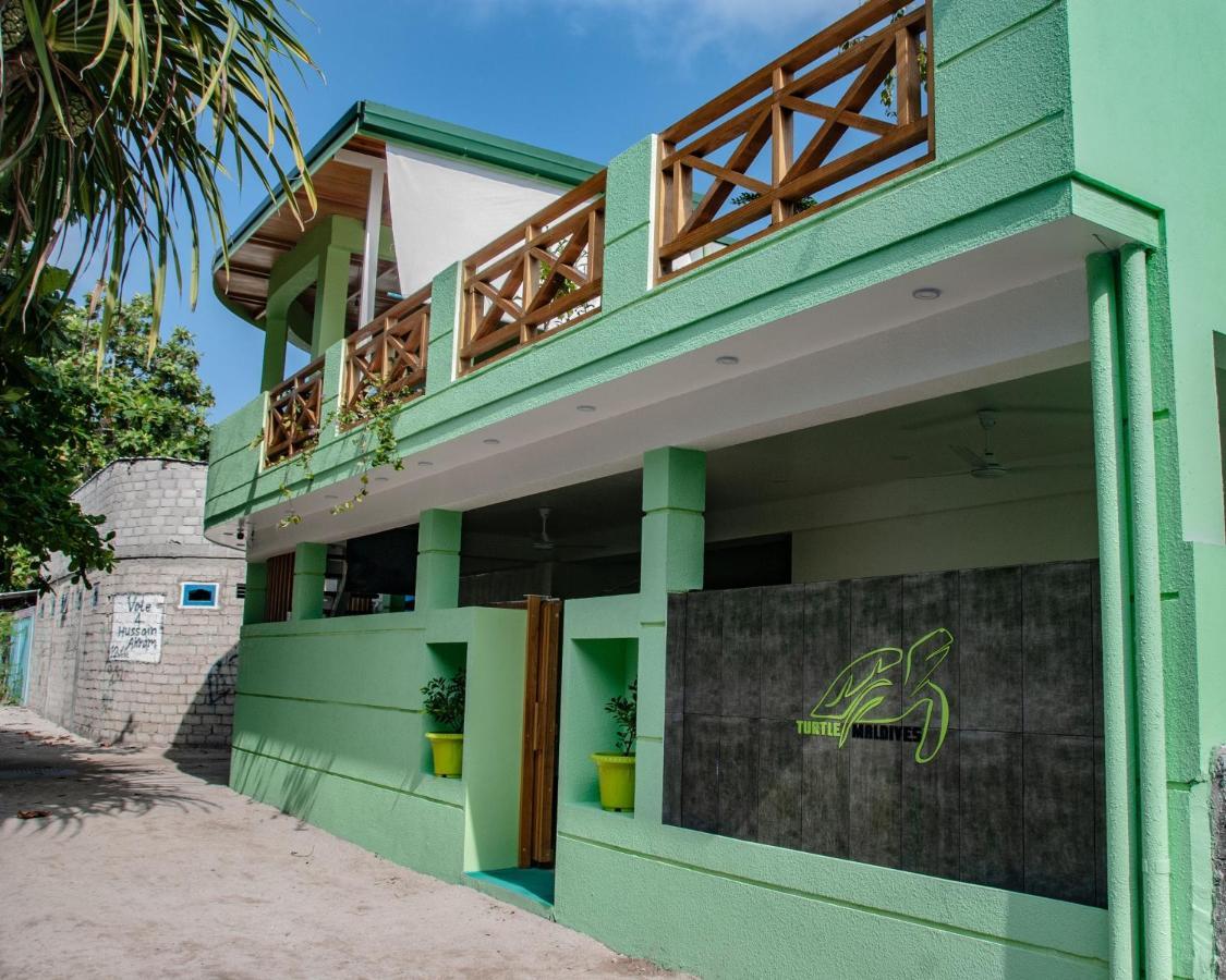 Turtle Maldives - Your Gateway To The Beach & Marine Adventures Await! Omadhoo Экстерьер фото