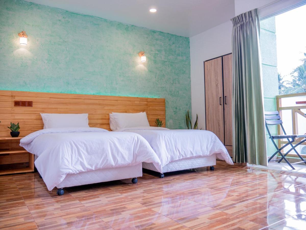 Turtle Maldives - Your Gateway To The Beach & Marine Adventures Await! Omadhoo Экстерьер фото