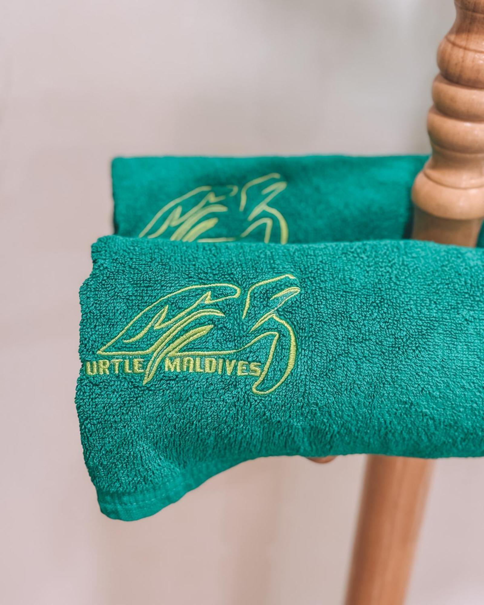 Turtle Maldives - Your Gateway To The Beach & Marine Adventures Await! Omadhoo Экстерьер фото